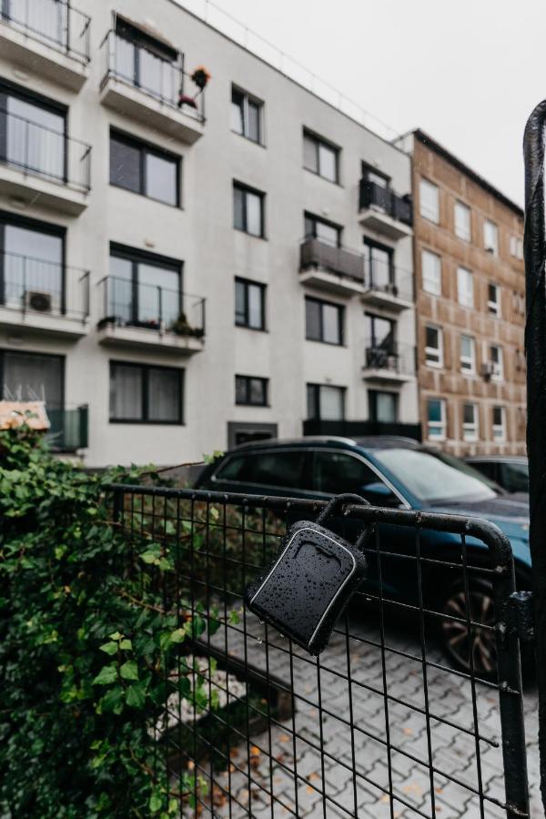 Old Town City Center Apartment 2 - Private Parking Included Кошице Екстериор снимка